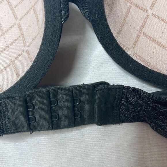 Victoria Secret Padded Perfect Coverage Heathered Black Bra. Size 32B. - Picture 5 of 10